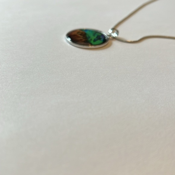 Elegant Silver Tone Necklace with Colorful Pendant - Picture 5 of 9